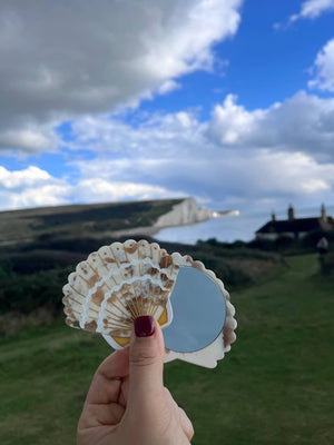 Hand-painted Seashell Compact Mirror | Eco-Friendly - Abigail Fox Designs Nantucket