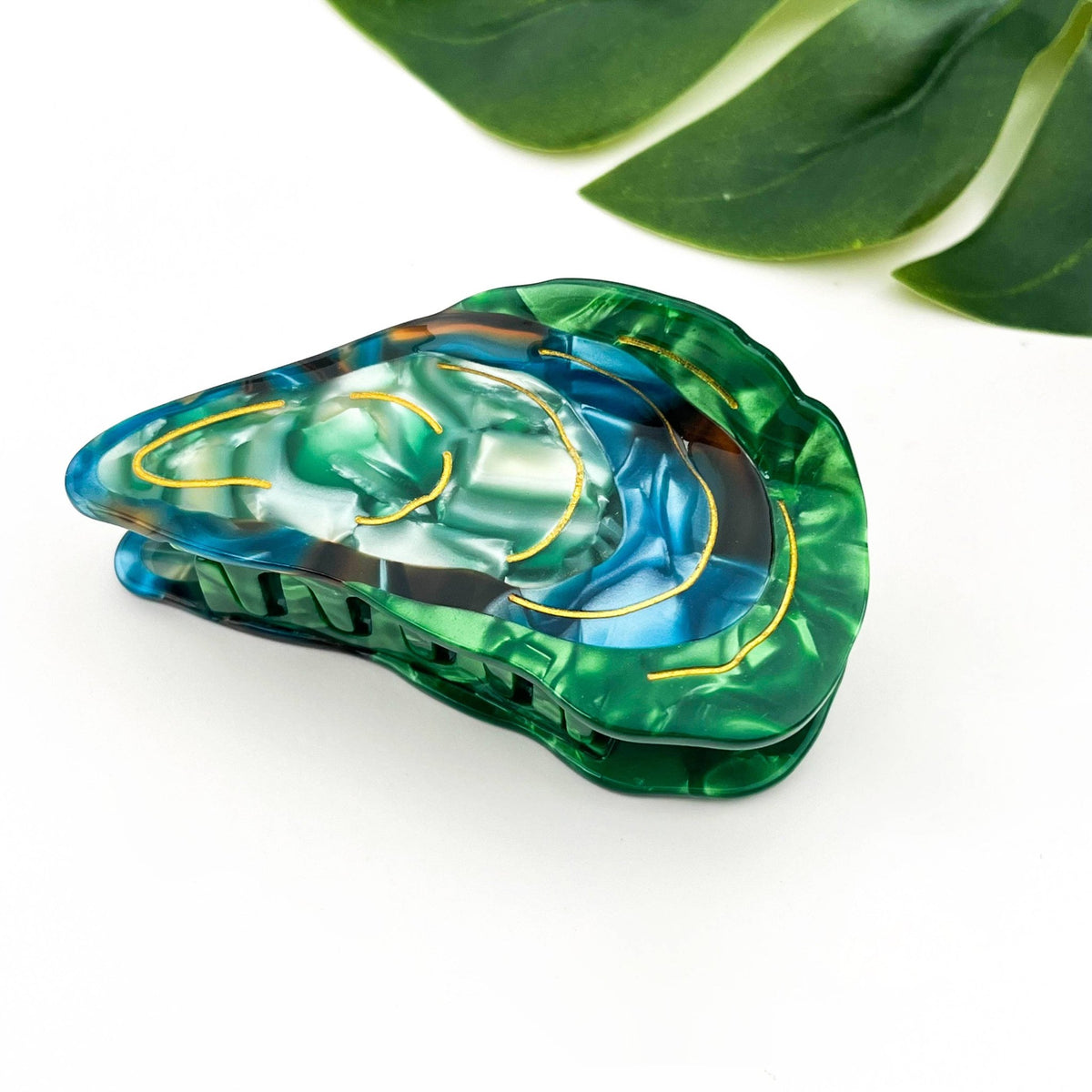 Oyster Shape Hair Claw Clip, Ocean Animal Hair Accessories - Abigail Fox Designs Nantucket