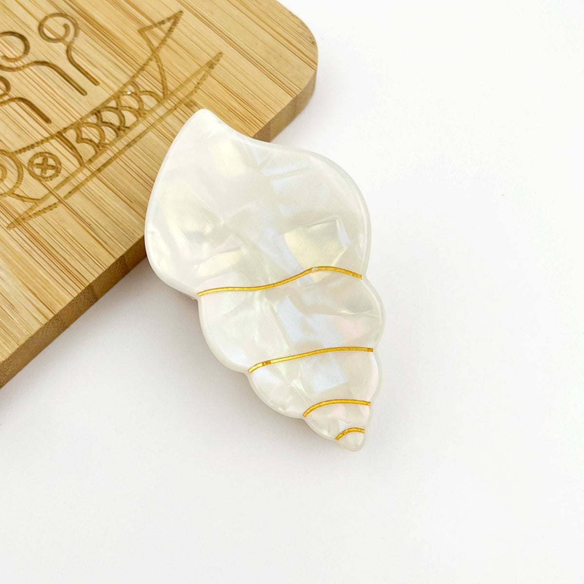 Seashell Claw Clip, Elegant Coastal-Inspired Hair Accessory - Abigail Fox Designs Nantucket