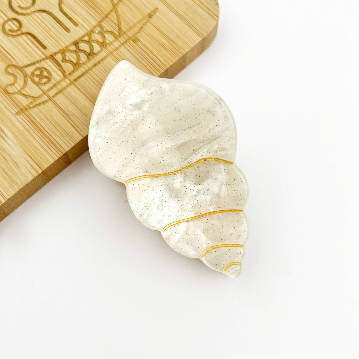 Seashell Claw Clip, Elegant Coastal-Inspired Hair Accessory - Abigail Fox Designs Nantucket