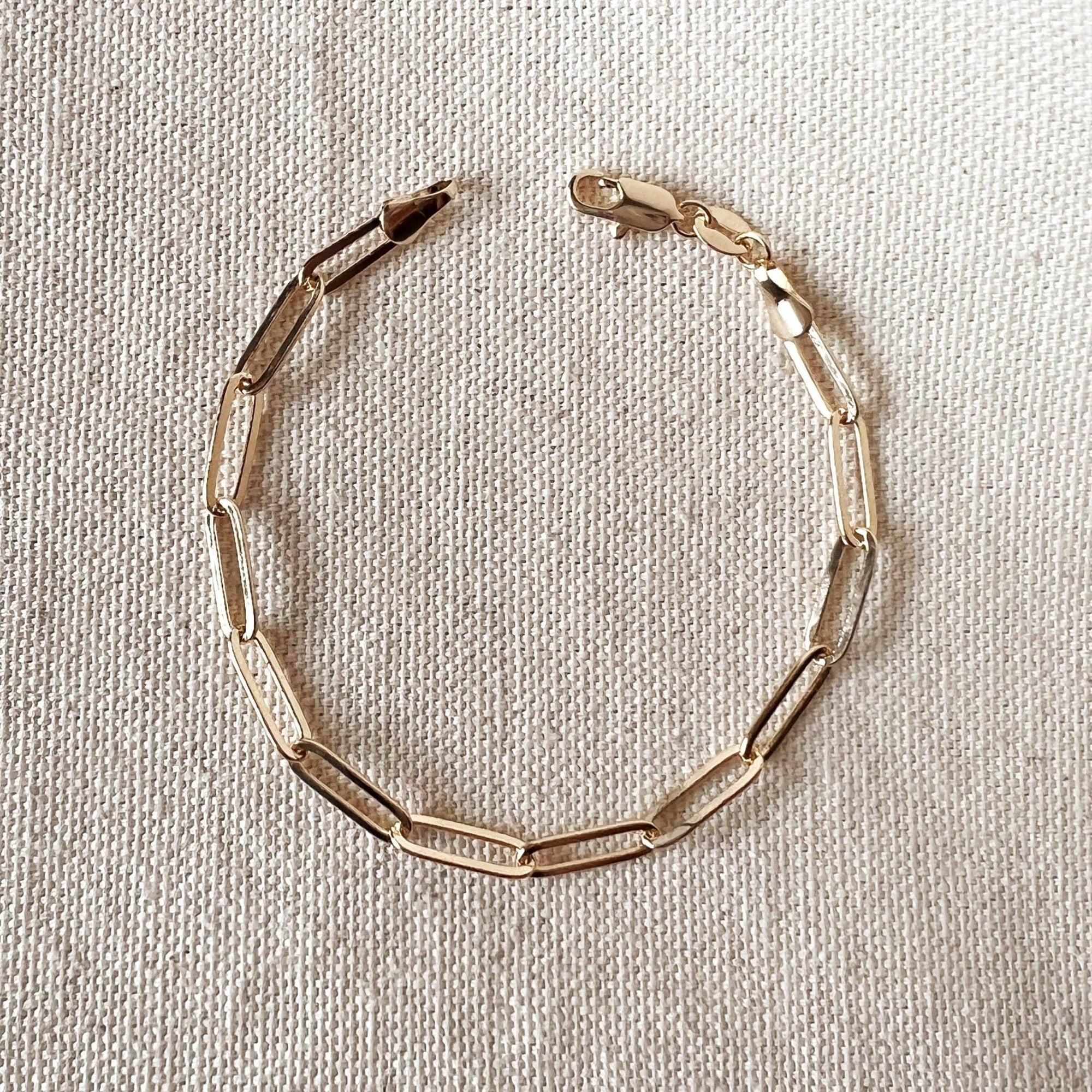 7" Classic Paperclip Bracelet- 18k Gold Filled - Abigail Fox Designs