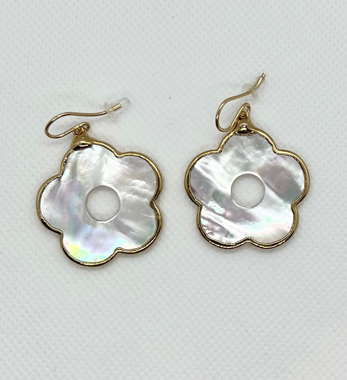 14KY Gold Filled Carved Mother of Pearl Flower Earrings